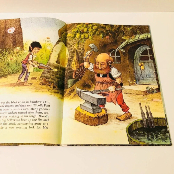 Woolly Foots Good Idea  Rainbows End Book John Patience - Picture 11 of 16